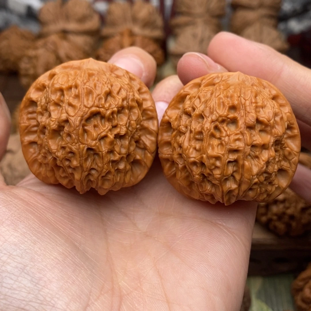 文玩核桃把件197号40血麒麟