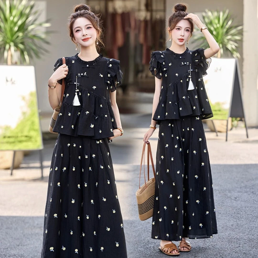 新中式国风刺绣盘扣套装女2025夏季新款高级感气质阔腿裙裤两件套