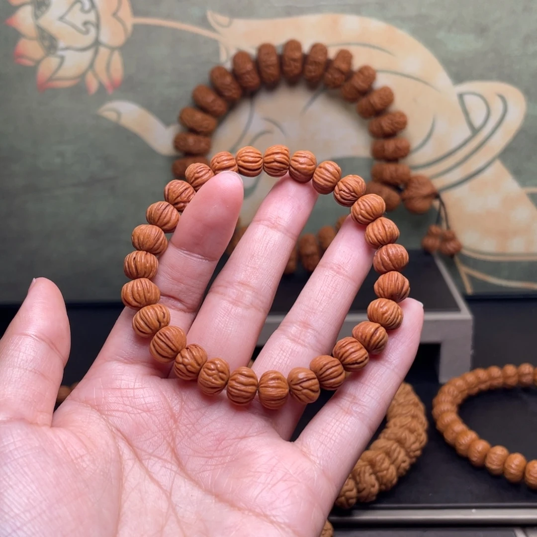 吊坠桃核9桃八棱手串