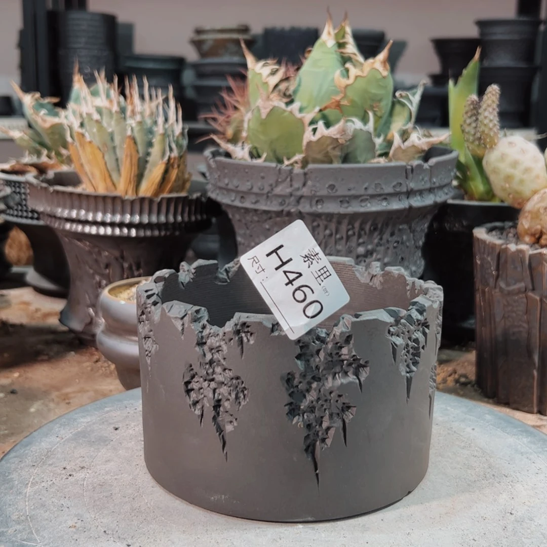 景德镇手工素里内口13高9瑕疵