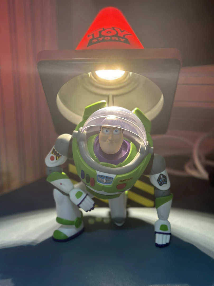 【顺丰包邮】马克图布巴斯光年路障灯生日礼物男生氛围灯桌面摆件灯