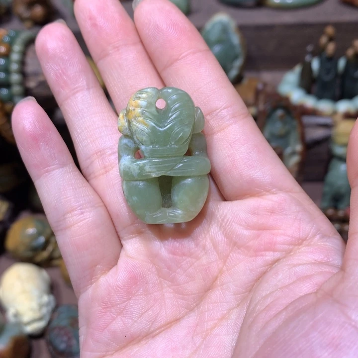 岫岩河磨玉（透闪石质玉）未镶嵌挂件