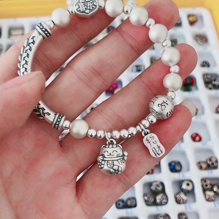 珐琅吊坠足银招招猫