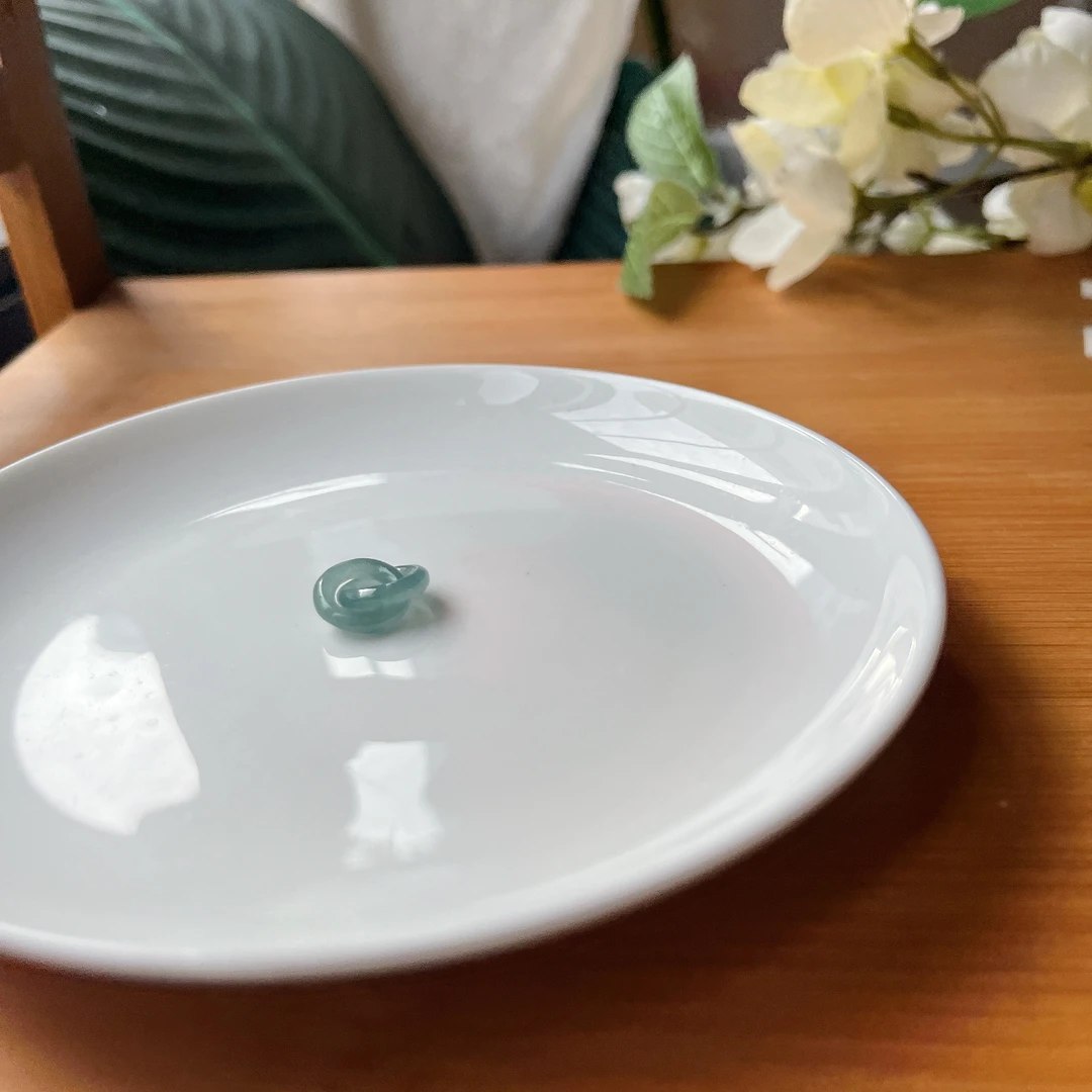 【郭老师】天然A货翡翠环环相扣吊坠