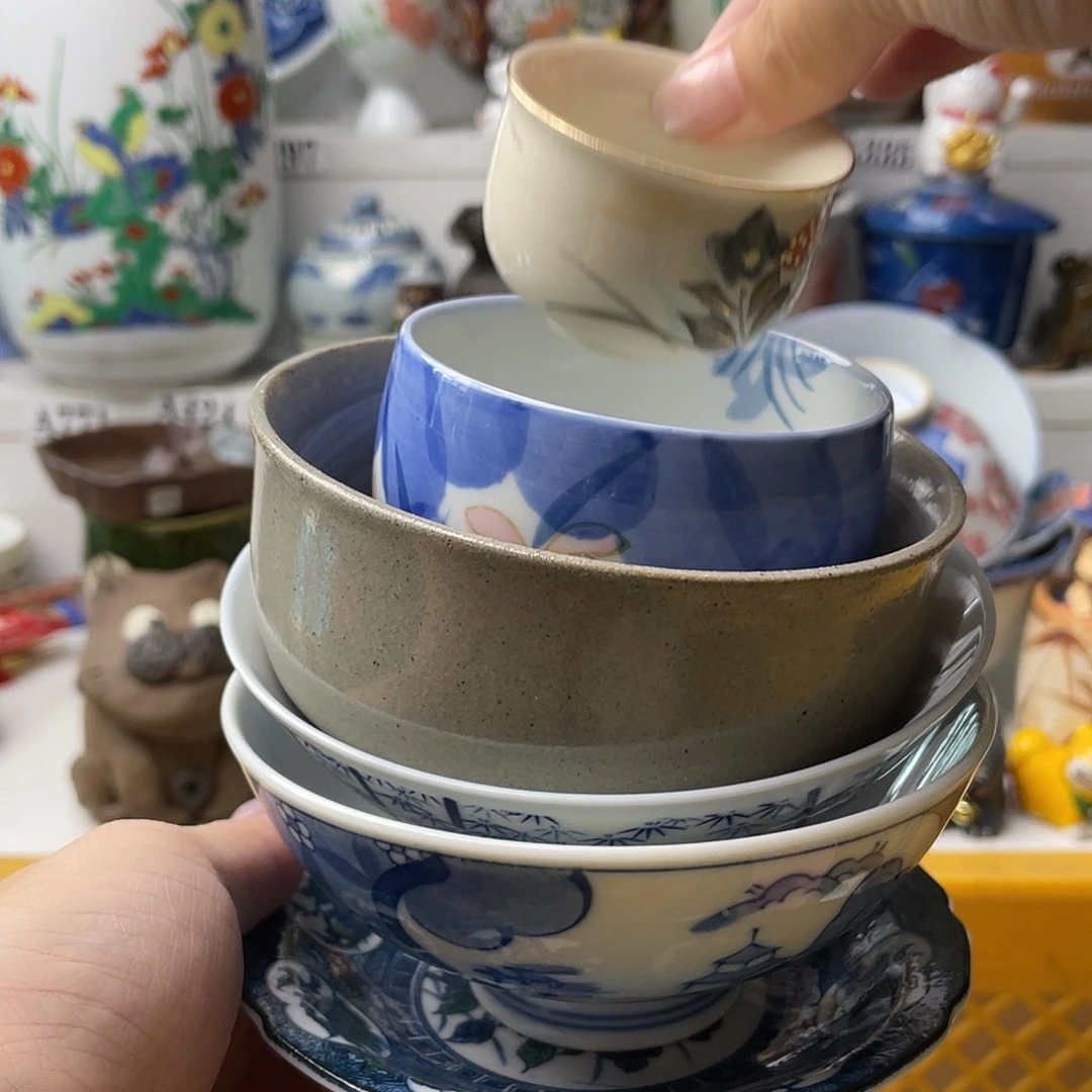 瓷片天*哈哈哈来拉了啊笑而不