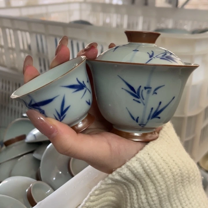 两件套哈哈哈哈哈哈