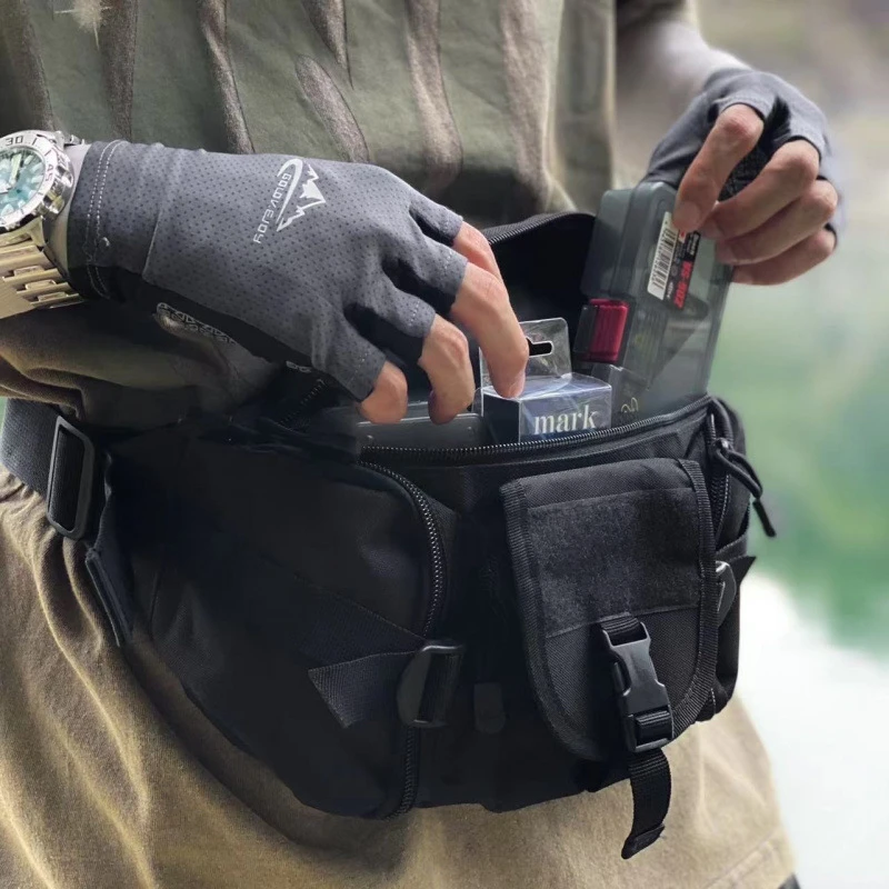 户外运动时尚腰包斜挎包多功能路亚包胸包小胸休闲钓鱼路亚专用包