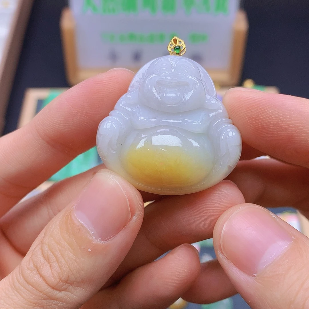 翡翠18K金镶嵌颈饰翡翠