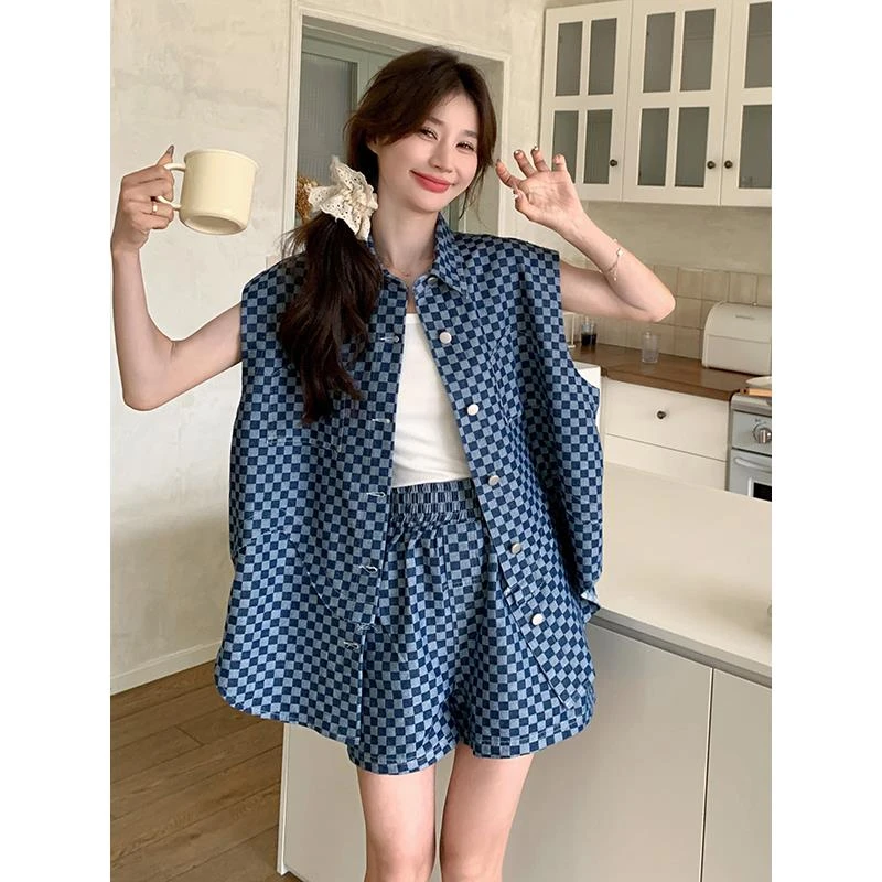 蓝色棋盘格牛仔套装女小个子2025夏季新款韩版衬衫马甲短裤两件套