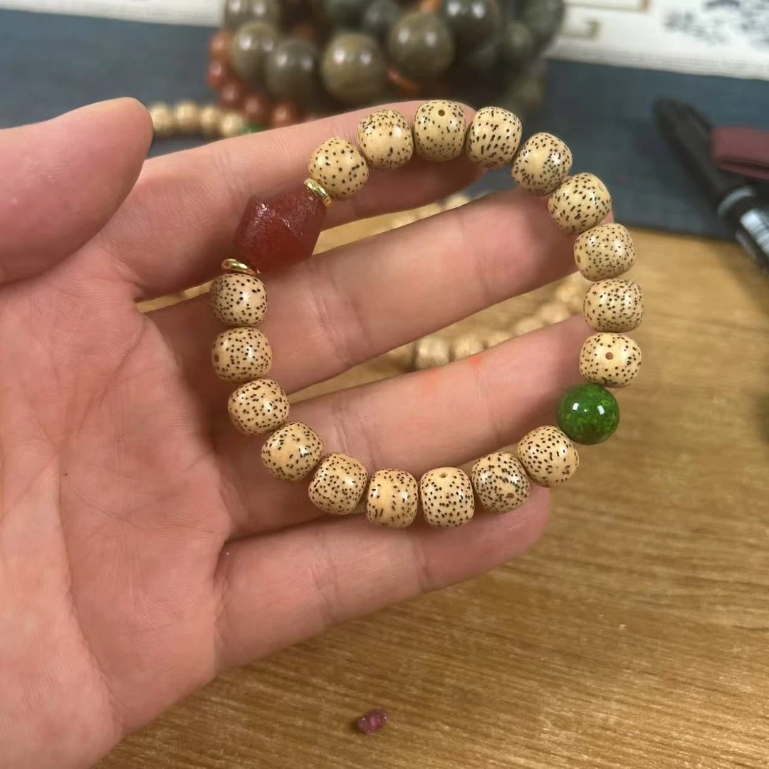 非金属木质手链 卡9mm+桶珠星月珠手串搭配绿珠手链多样性发其一