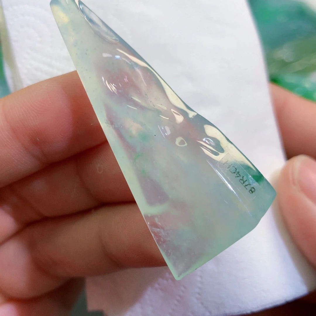 【闪购商品】翡翠吊坠(不含链)未镶嵌