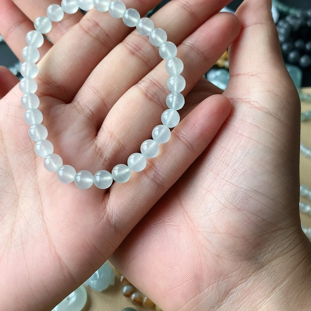 翡翠未镶嵌颈饰手串