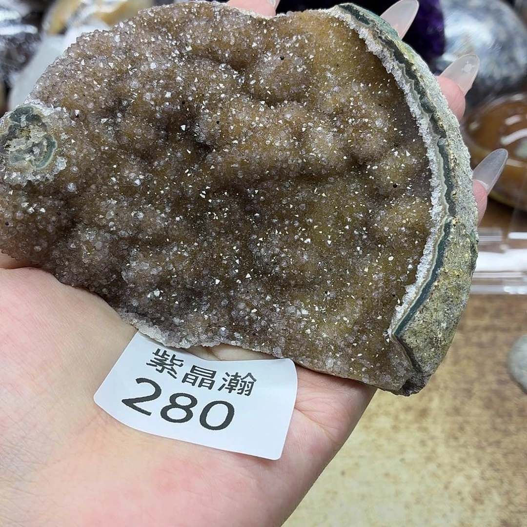 水晶大型摆件（非配饰）未镶嵌