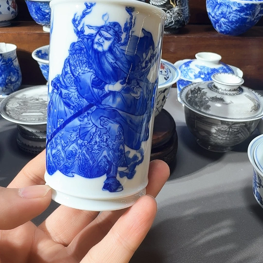 Q***，泥塑主人杯手工手绘