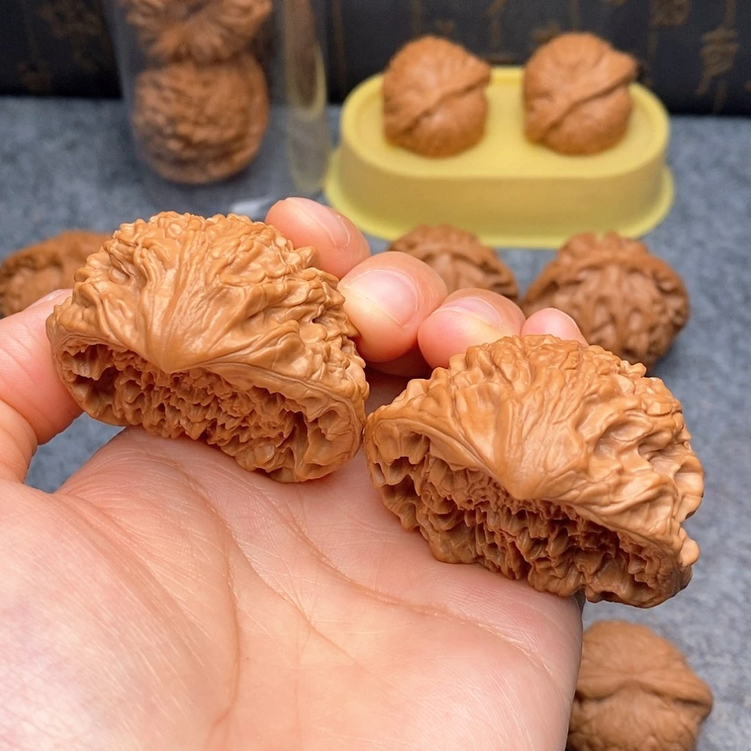 文玩核桃把件蛇头48加全品