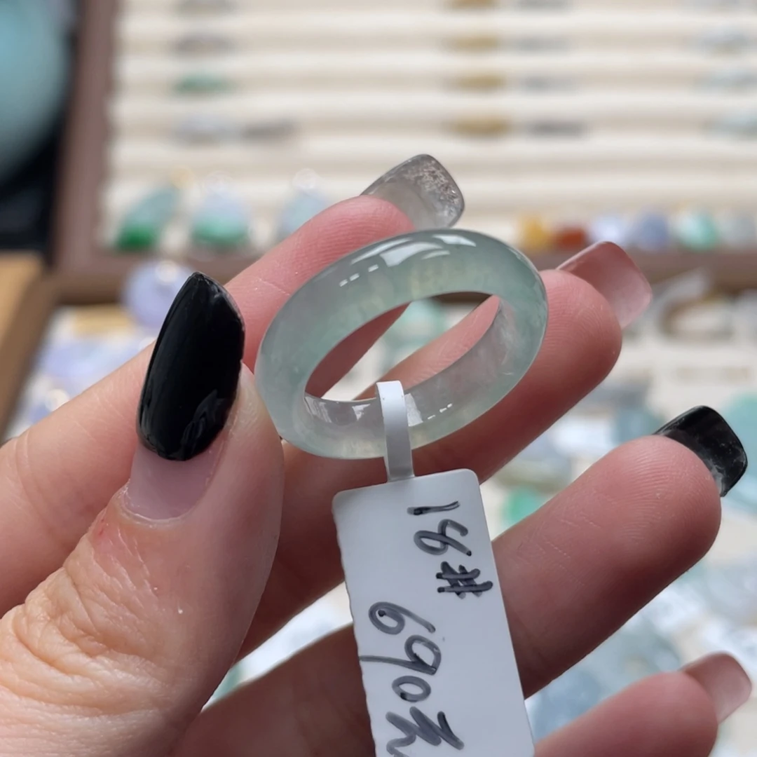 ****翡翠未镶嵌戒圈a29港圈18冰晴底