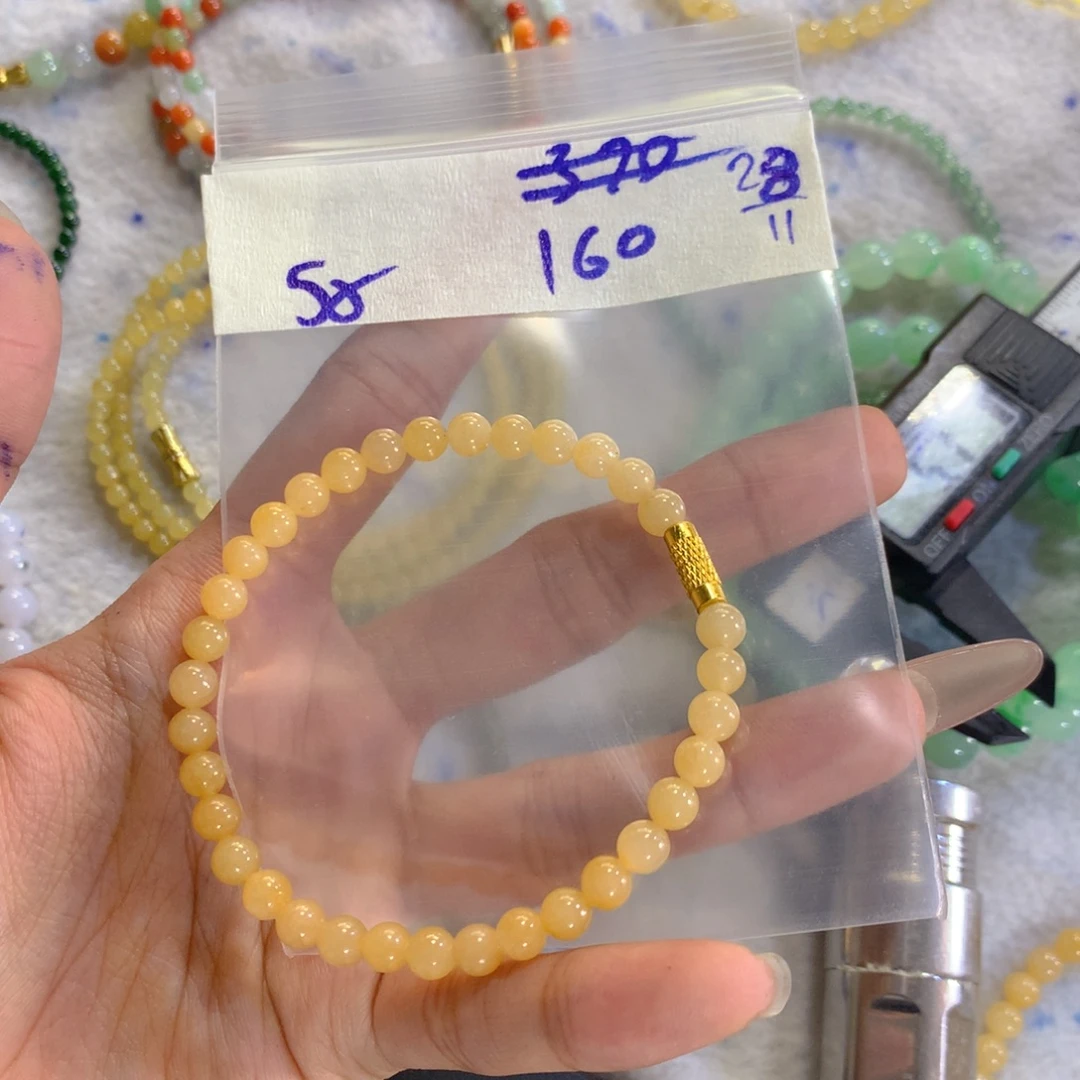 定制翡翠未镶嵌天然缅甸翡翠多样性