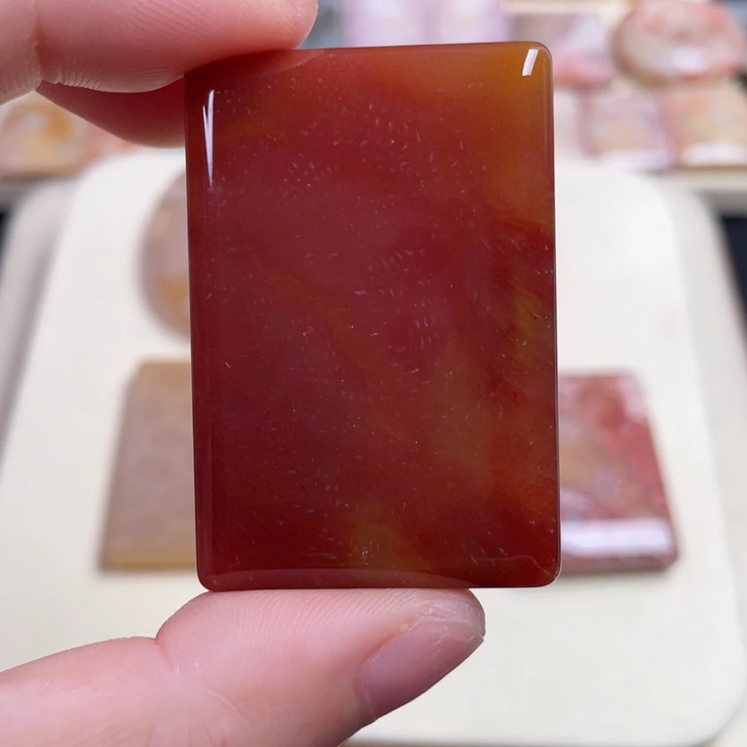 【闪购商品】未镶嵌吊坠(赠链)硅化玉