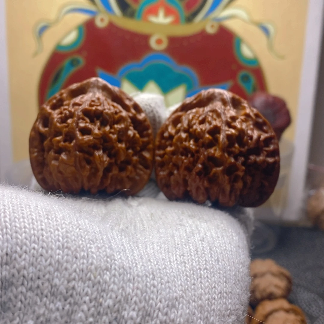 核桃王勇官帽51尺63克