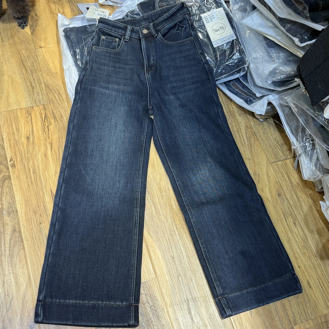 秋冬加绒复古水洗蓝高腰显瘦四面弹直筒阔腿牛仔裤女百搭