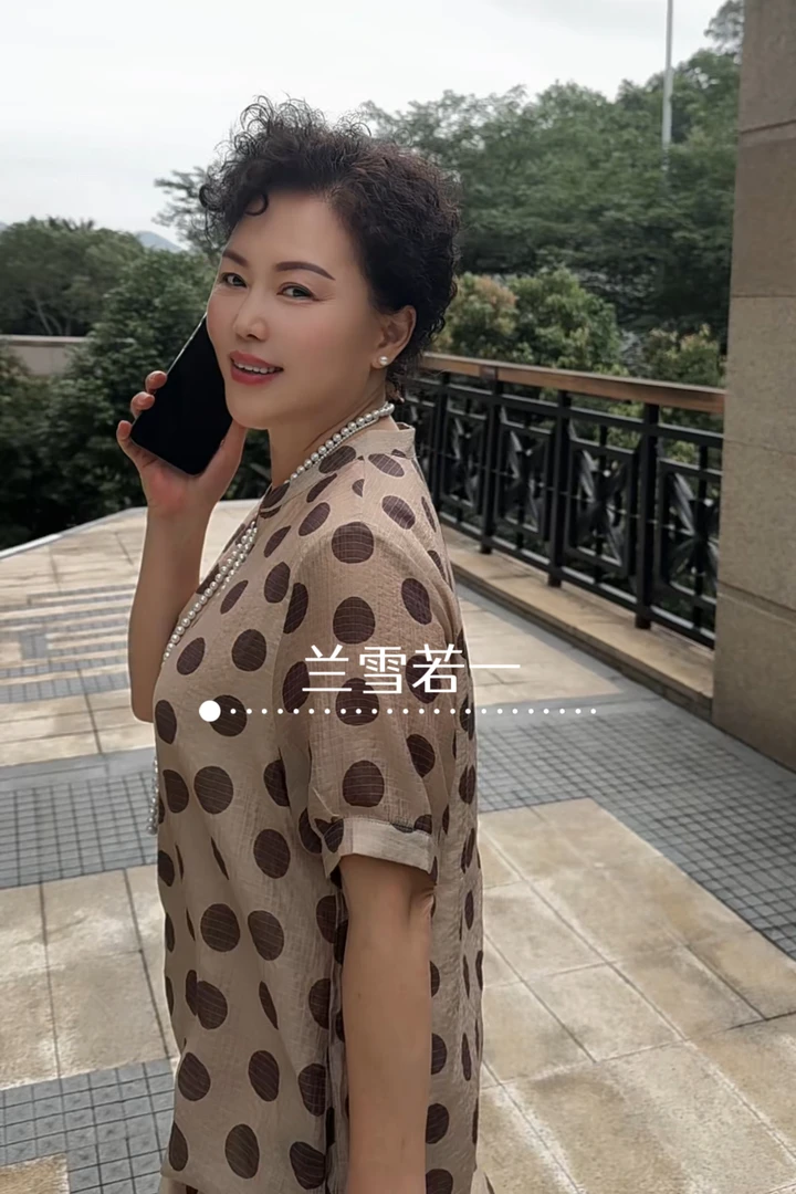 【兰雪若一】25夏新大码宽松波点短袖连衣裙女显瘦遮肚中长款