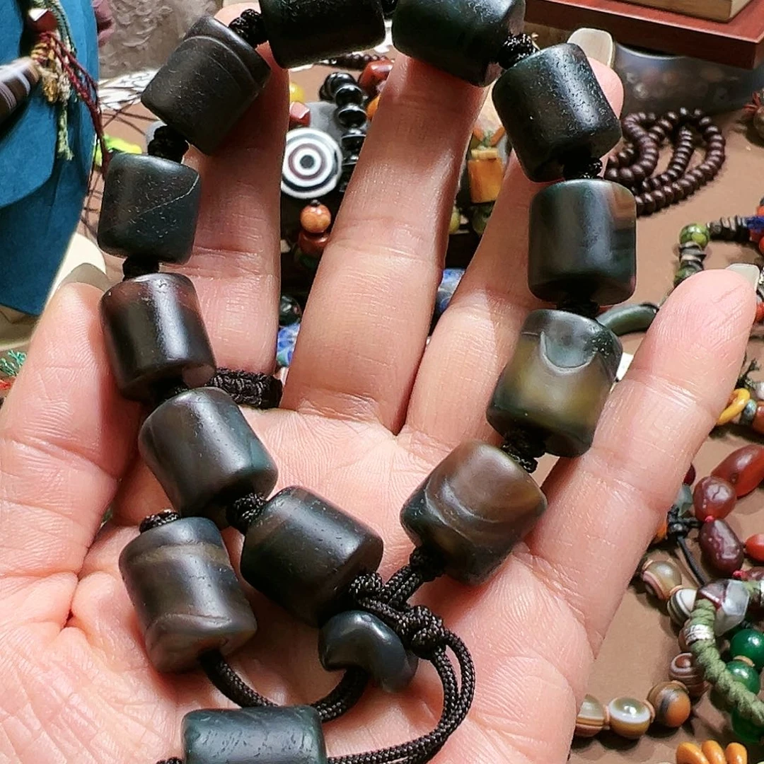 玛瑙/玉髓手串未镶嵌