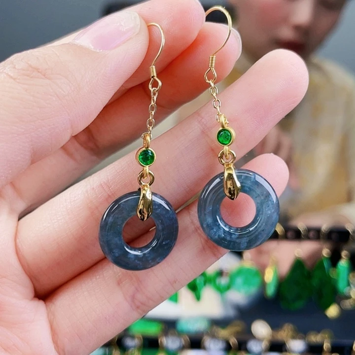 翡翠耳饰未镶嵌饰品