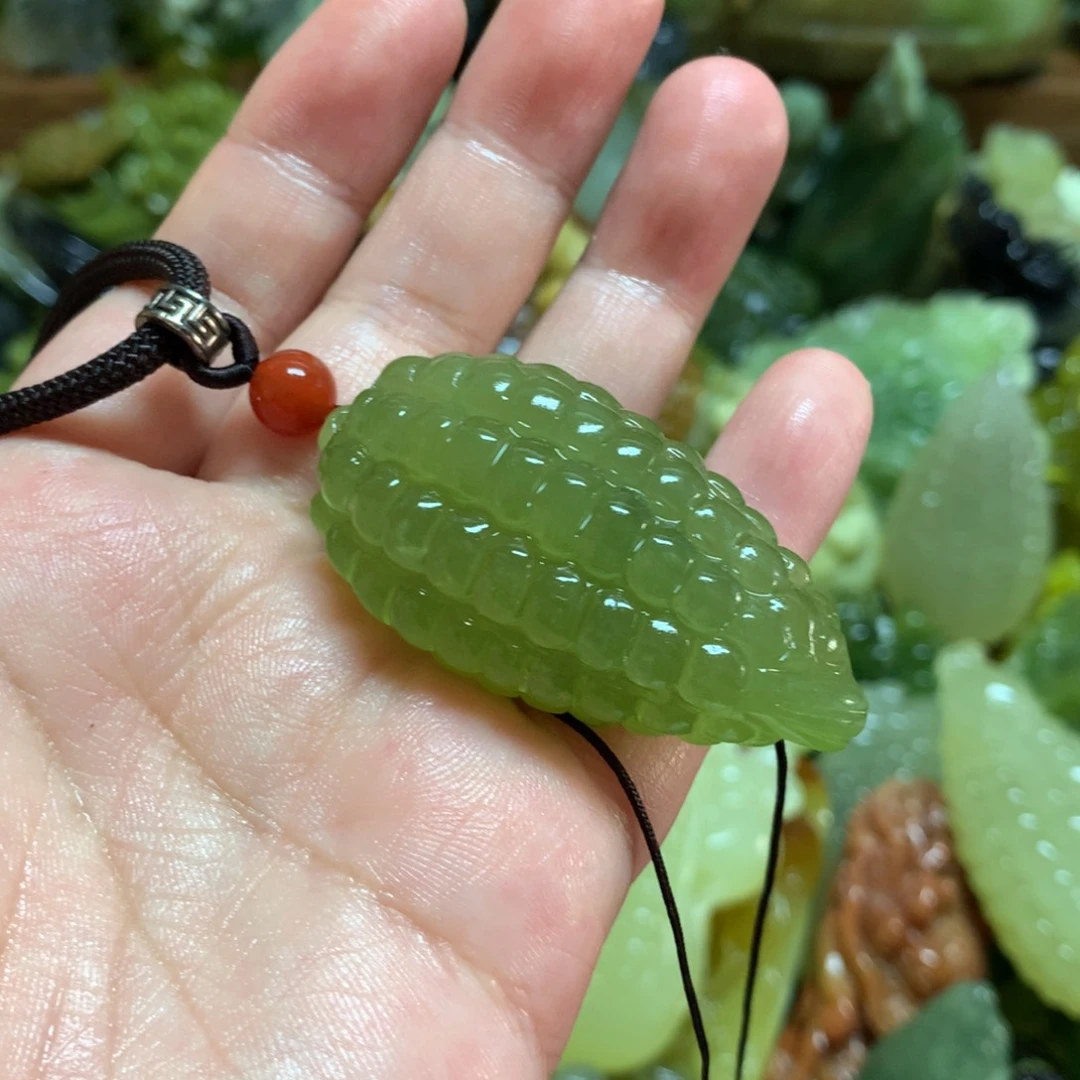 天***真岫玉未镶嵌手把手把