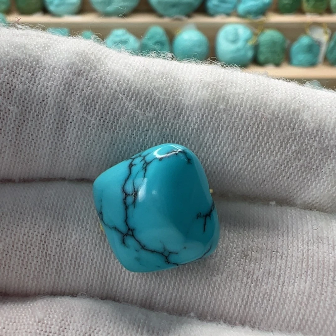 未镶嵌绿松石随形13.4mm
