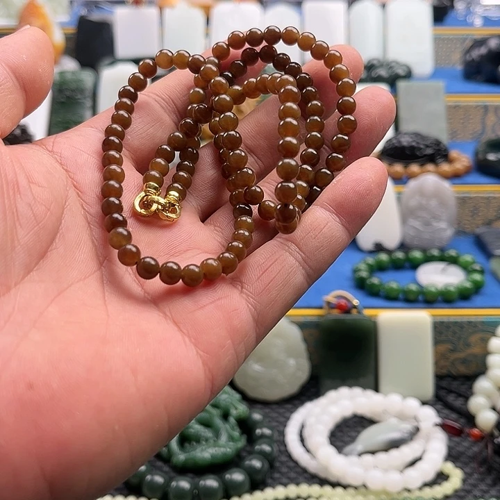 情***老和田玉（糖玉）未镶嵌颈饰