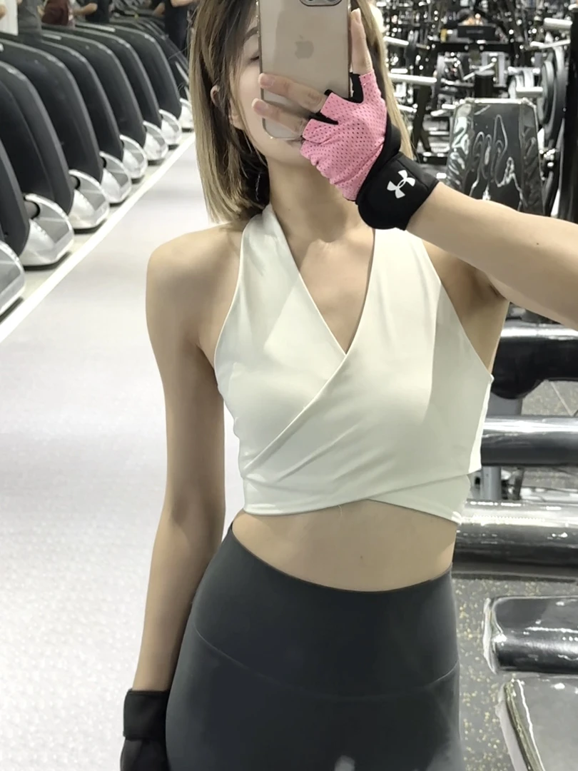 2025新款挂脖背心内搭交叉绑带自带胸垫运动内衣文胸打底美背吊带