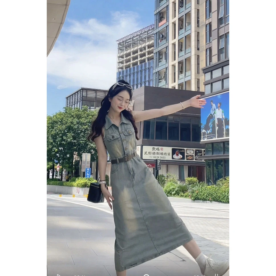 2025港风气质做旧复古无袖牛仔连衣裙夏季收腰显瘦翻领轻奢A字裙