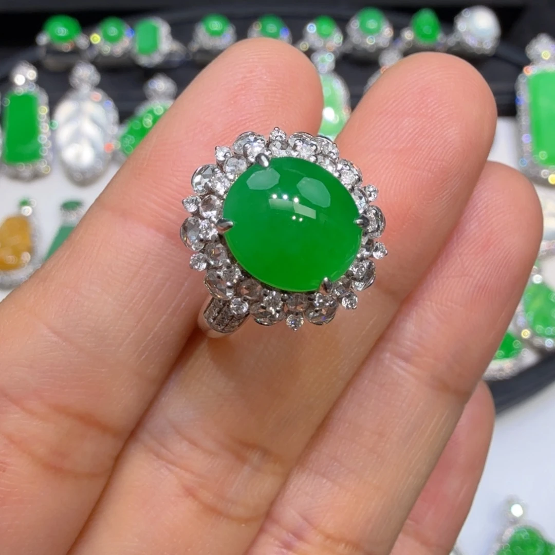 翡翠18K金镶嵌戒指收到货48小时鉴赏期