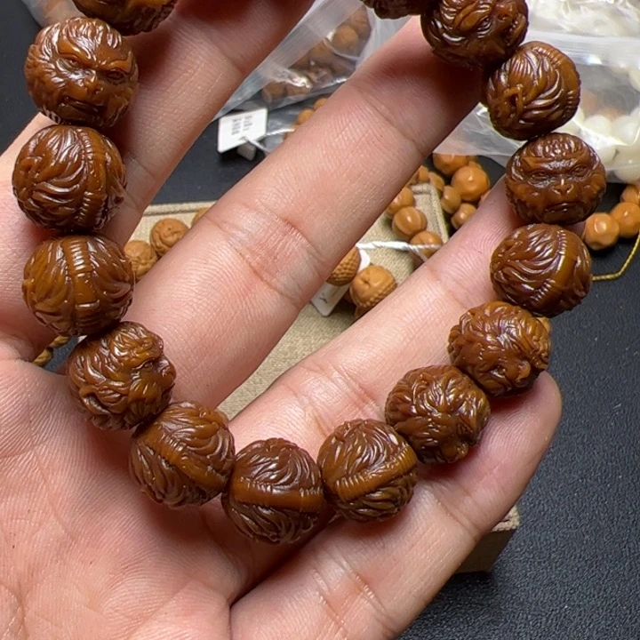 猴头核桃手串额*7咯哈