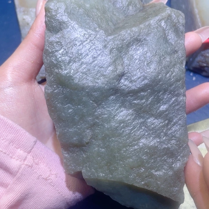 和田玉未镶嵌珠宝半成品