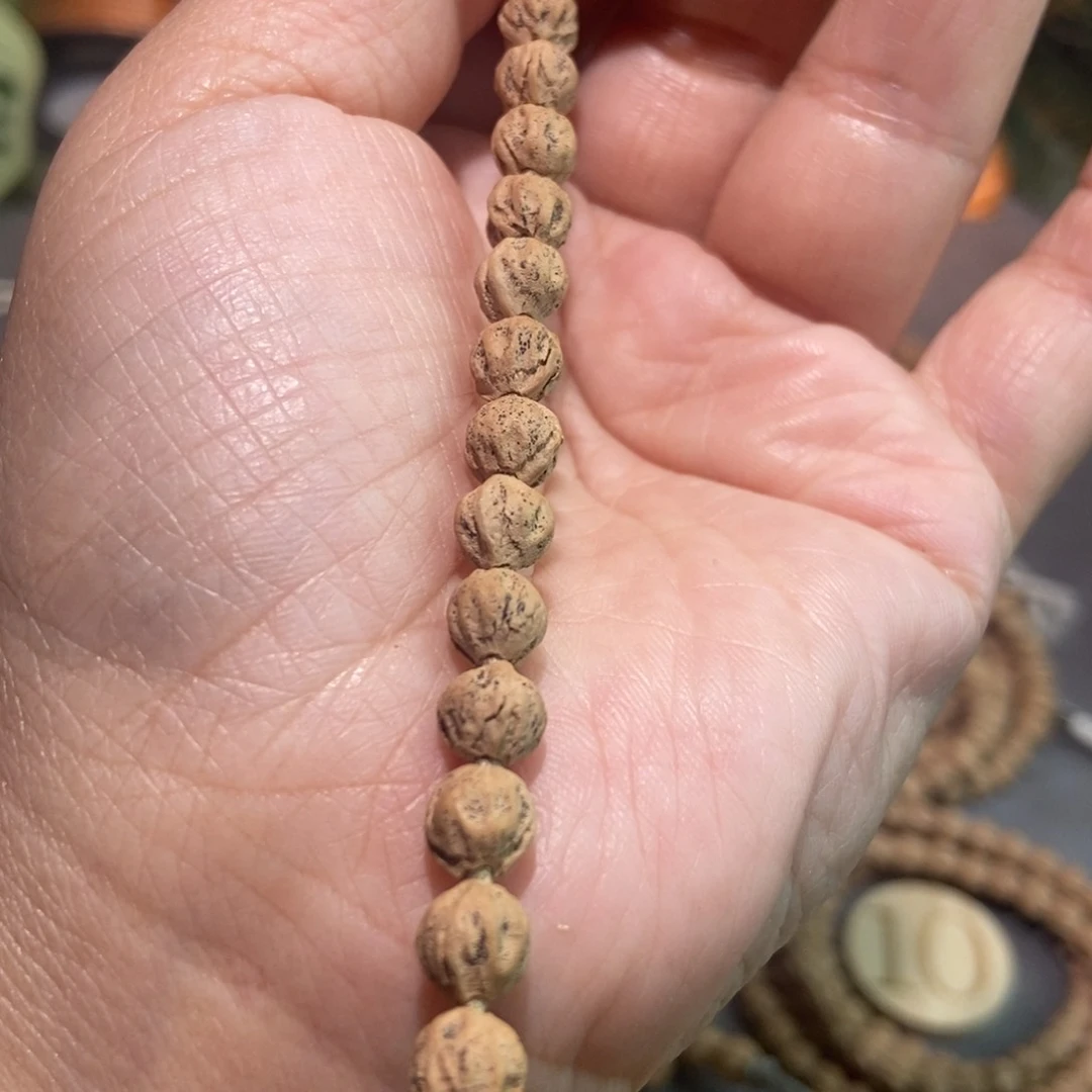 柏香籽/百香籽吊坠?****