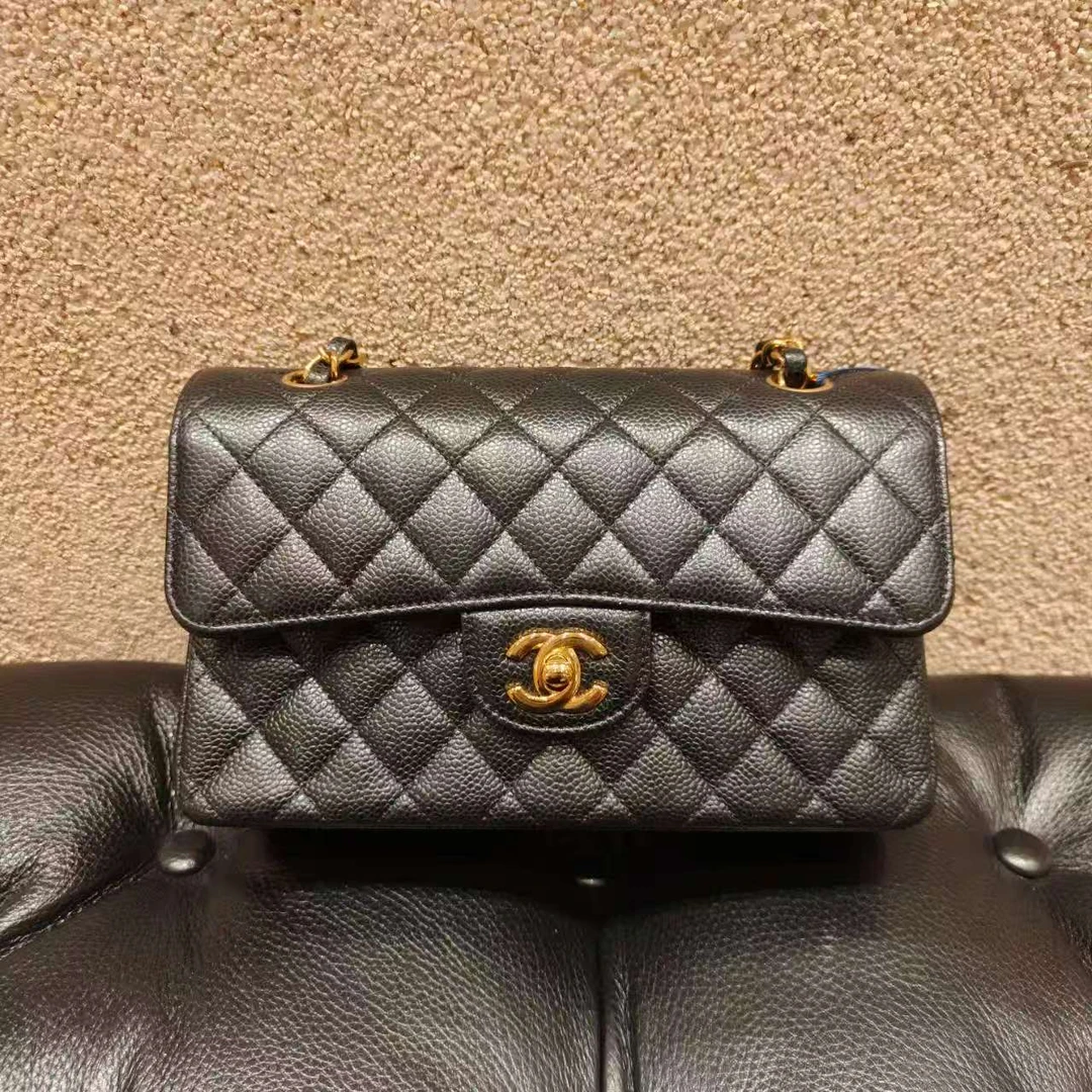99新 Chanel/香奈儿 cf 黑金荔枝纹牛皮 中号 30开
