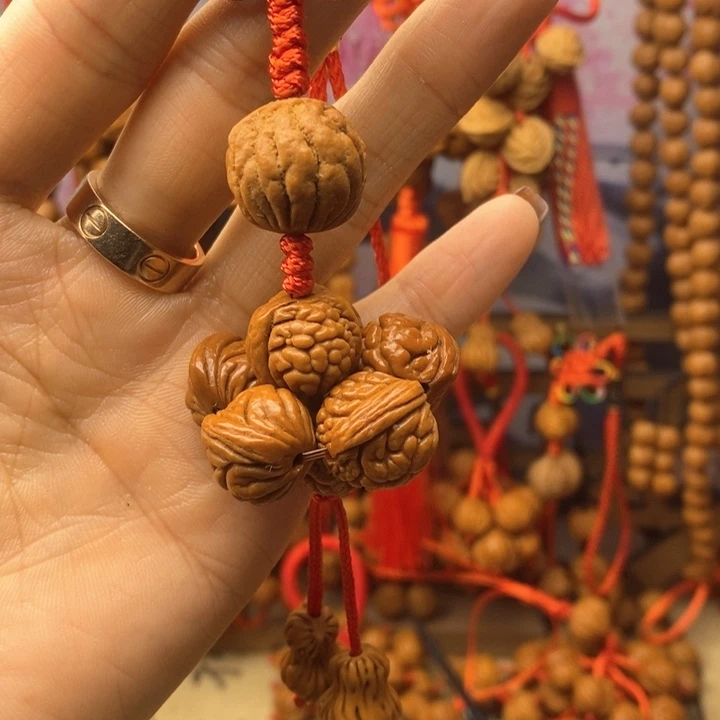 吊坠桃核龙纹桃枭