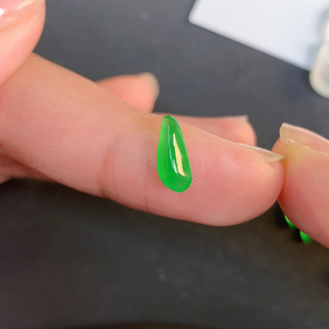 翡翠裸石10.35-4.33-3.51