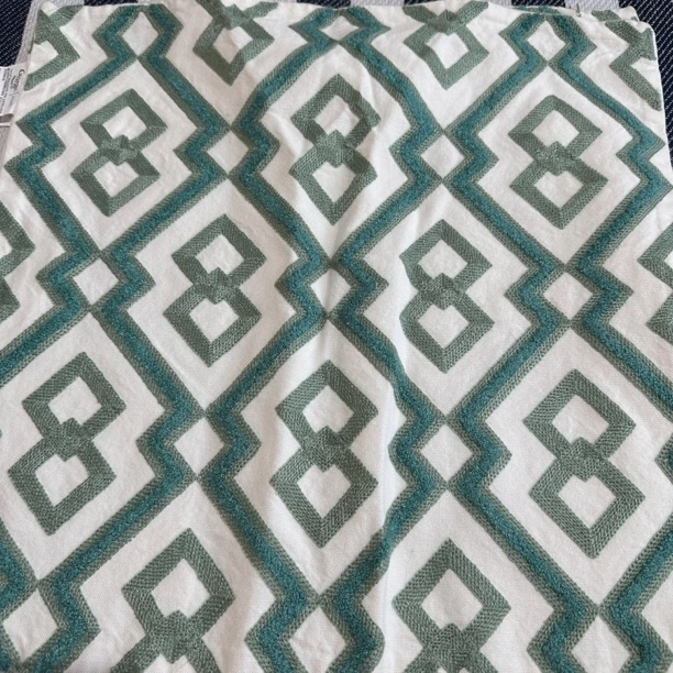 《小徐》约45x45白底绿条纹抱枕套 发4个