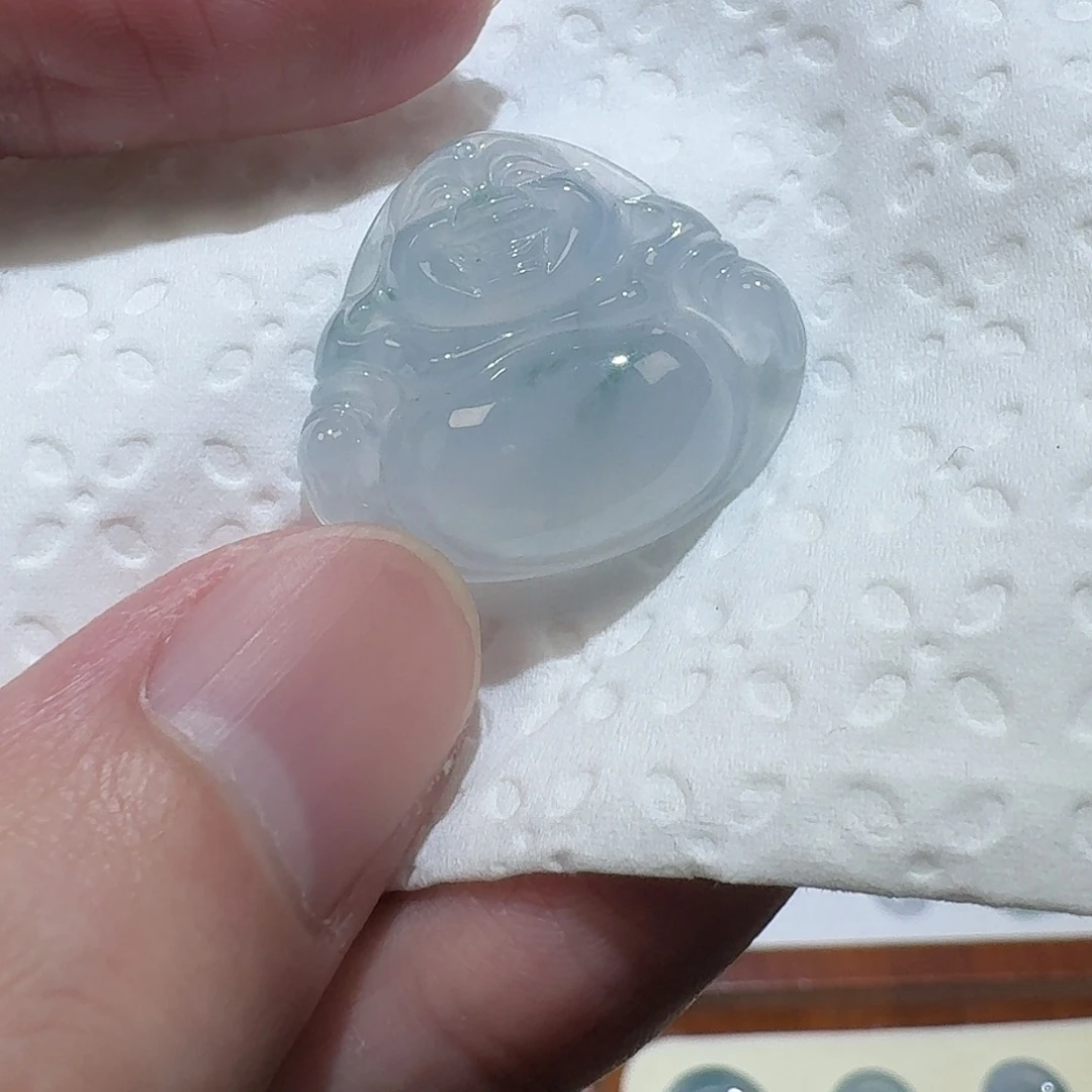 颈饰未镶嵌翡翠佛公