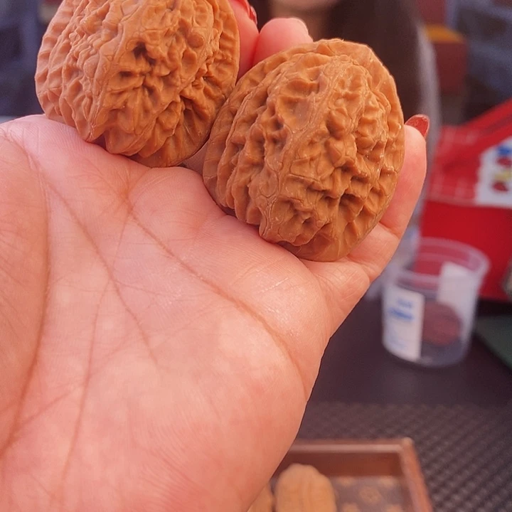 把件文玩核桃红锦鲤41
