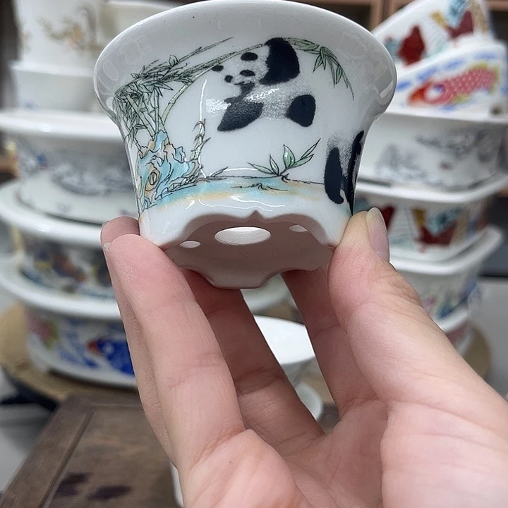 ˋ***ˋ内直径6.8/3.8一只花盆