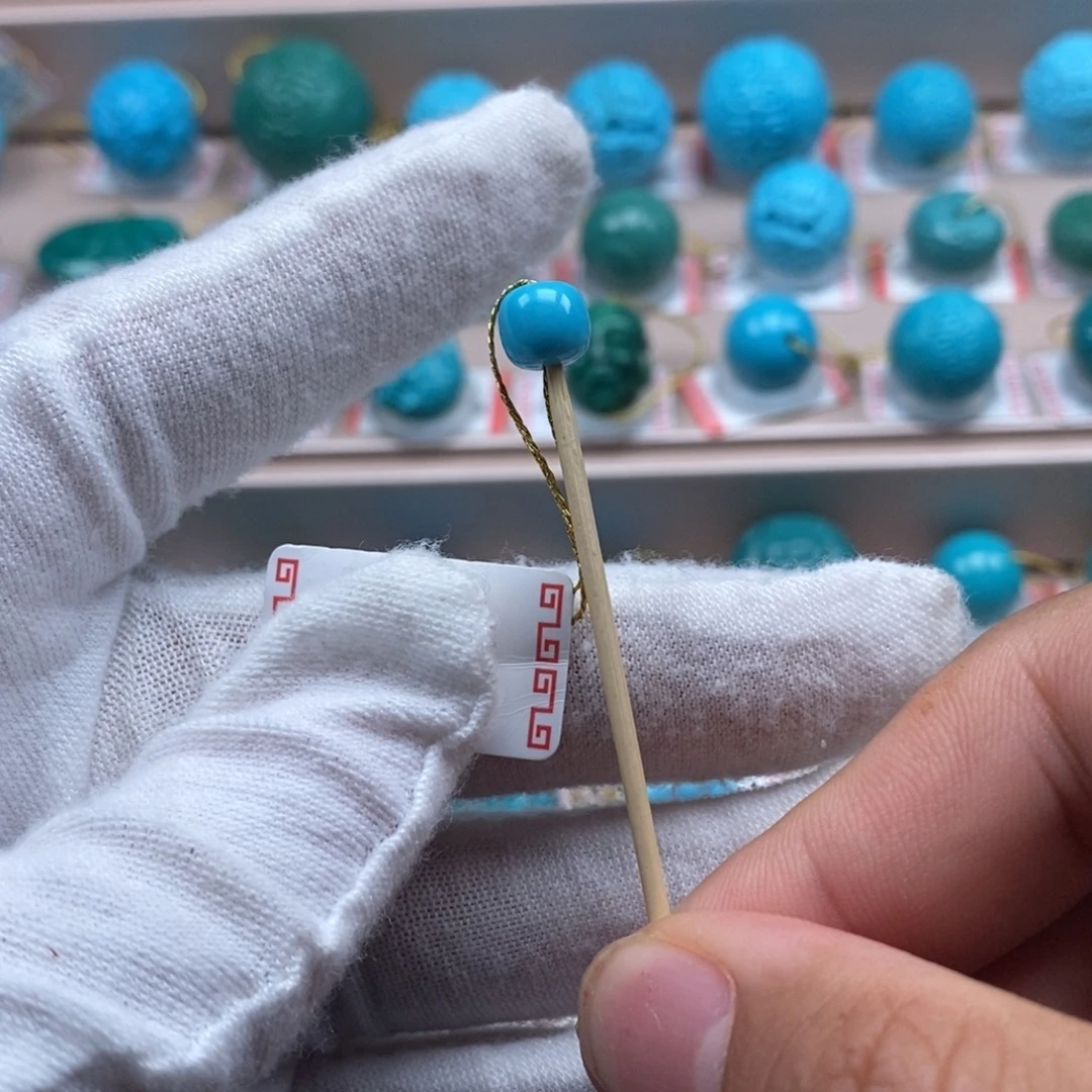 未镶嵌绿松石珠宝奇石