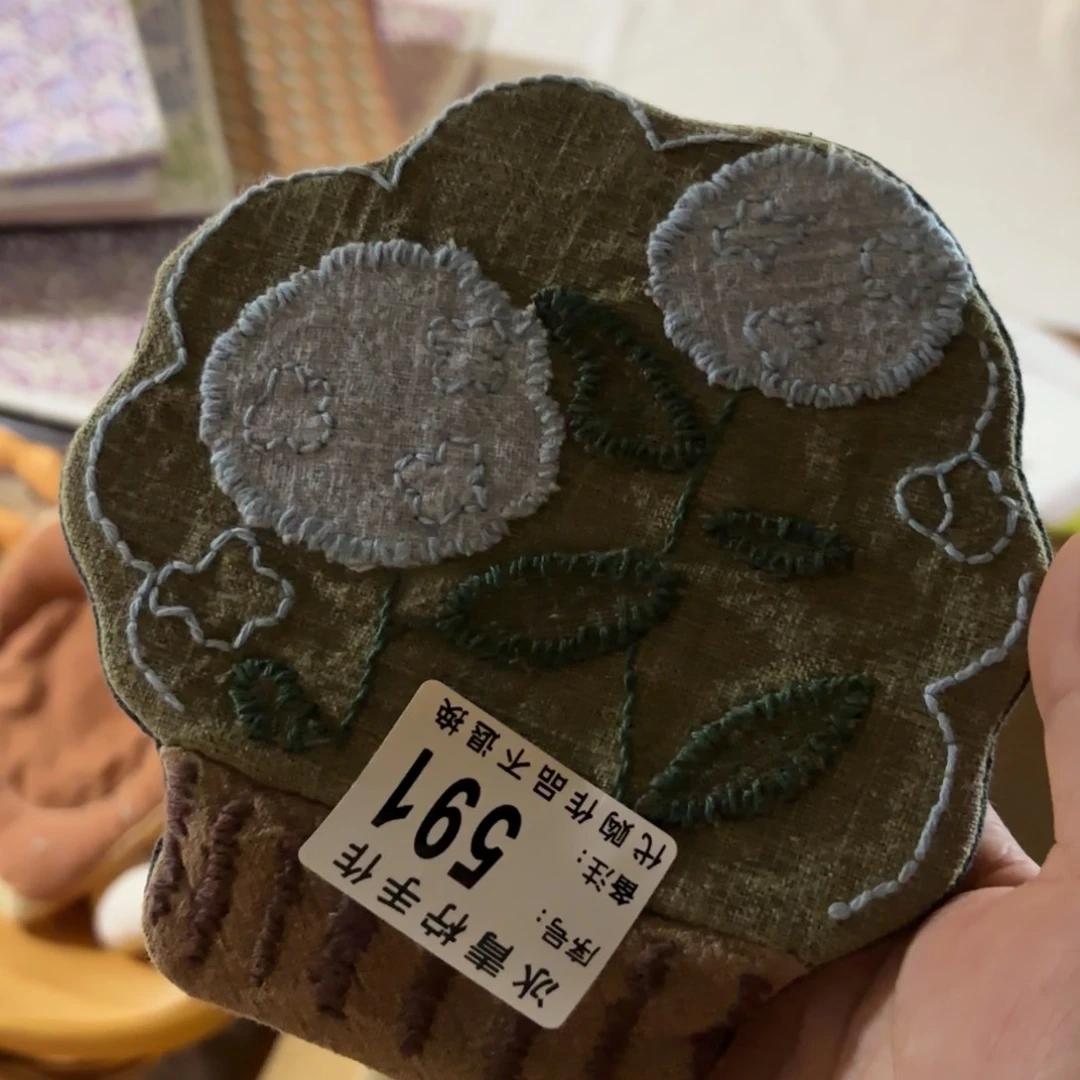 瓷片伊**哈哈哈哈哈哈哈哈哈哈