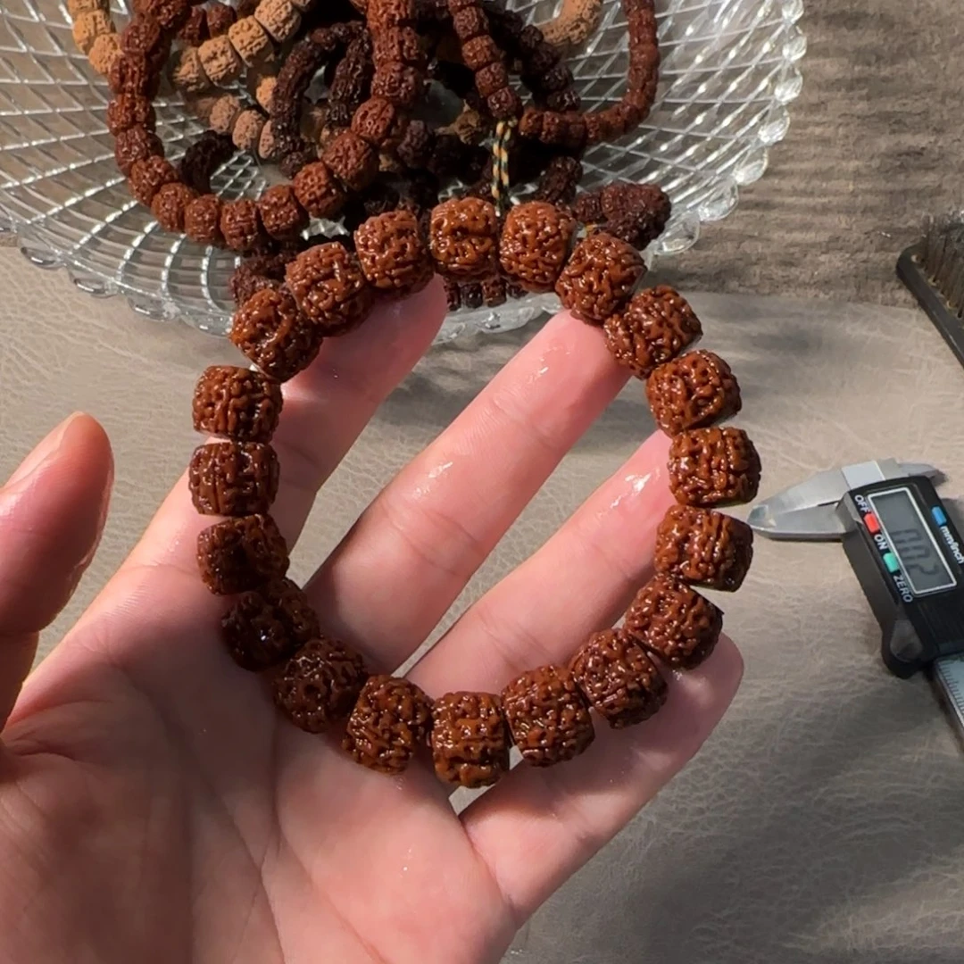 吊坠金刚菩提15 盘龙藏切单圈