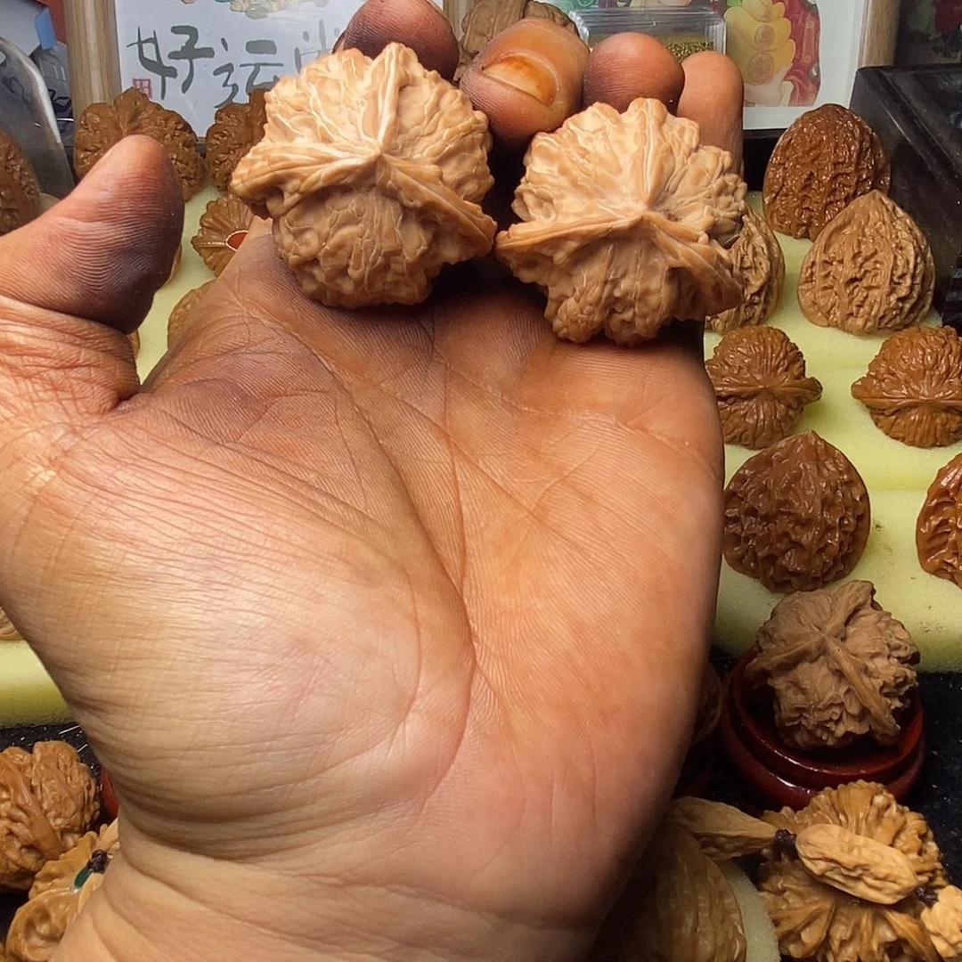 屎***子文玩核桃把件龟背39