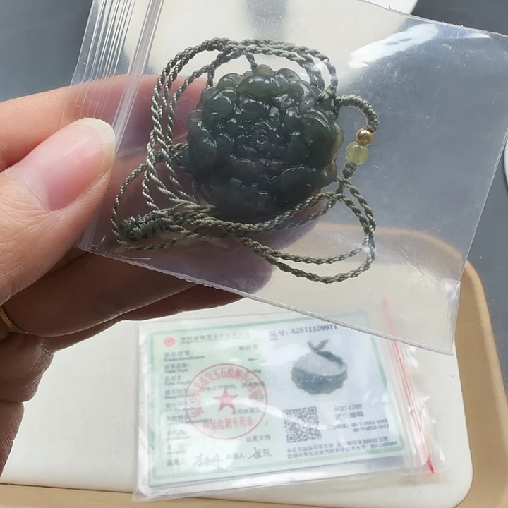 和田玉未镶嵌颈饰6