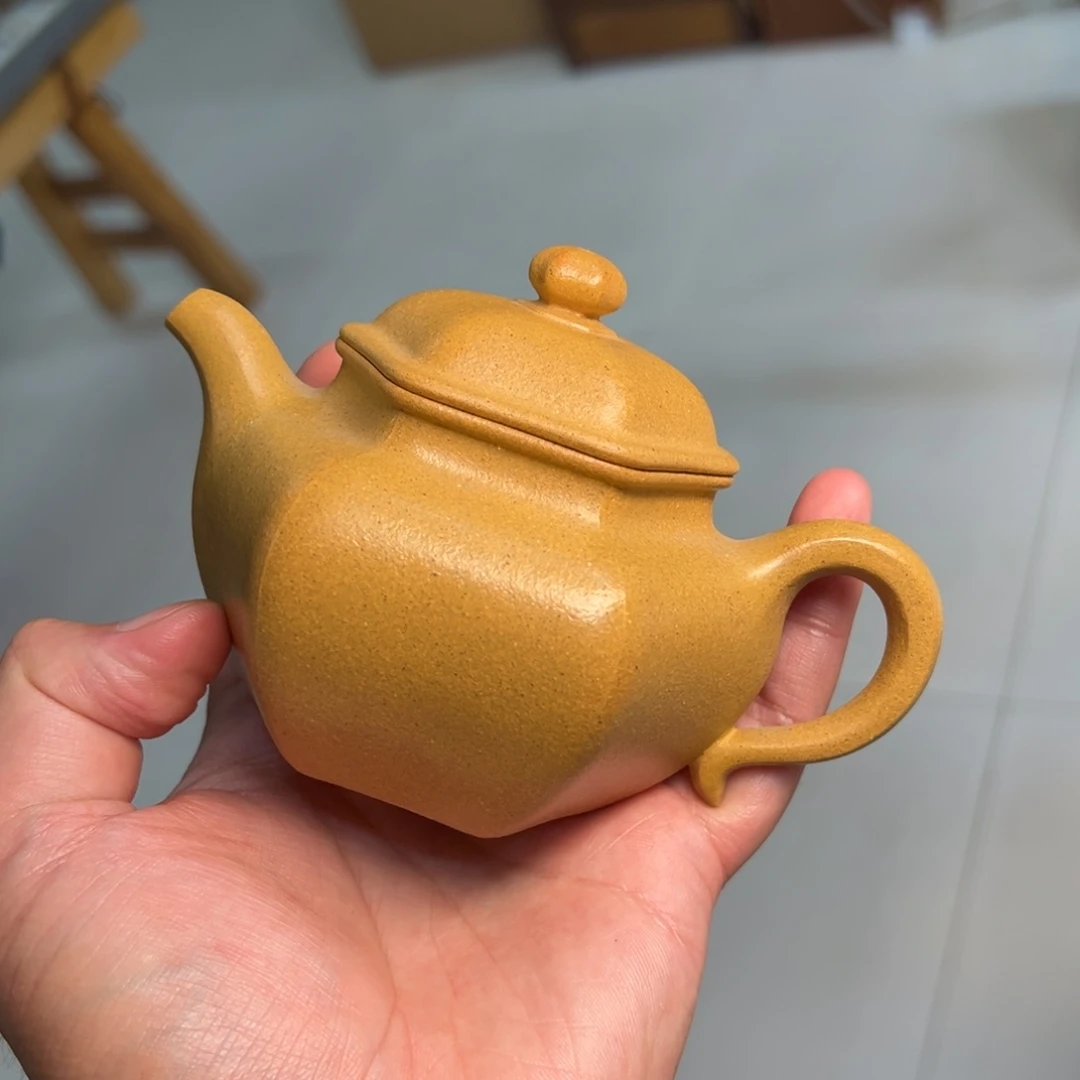 蔡**M宜兴紫砂壶的制作工艺