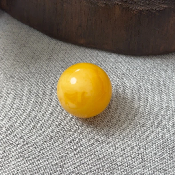 蜜蜡焦皮浓蜡圆珠25+mm